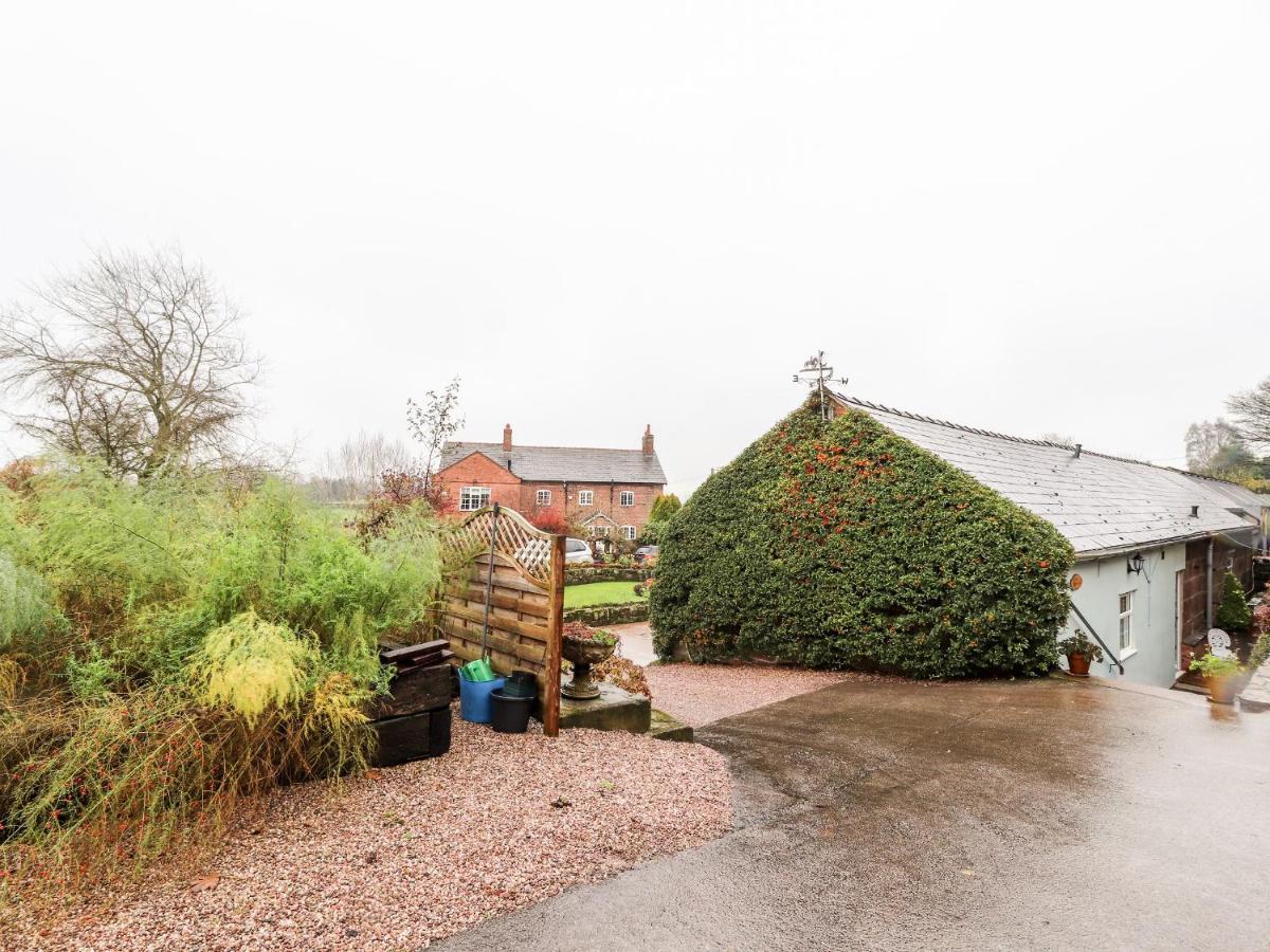 The Blue House Malpas (Cheshire) Exterior foto